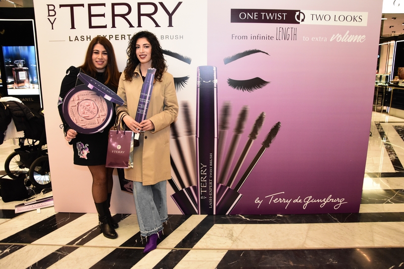 By Terry Lash-Expert Twist Brush